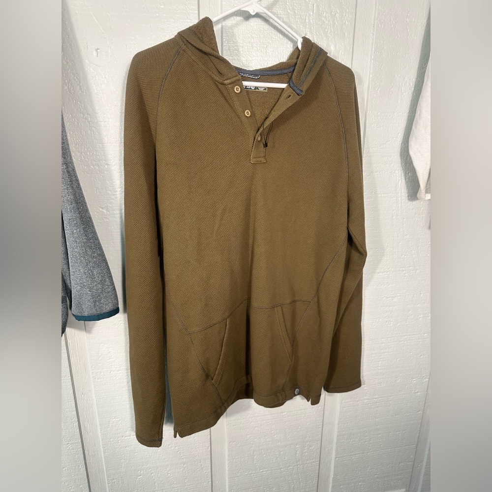 SolarisOutdoor Men’s Green  Long-Sleeve Hoodie Size Medium EUC